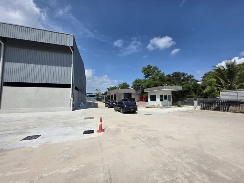 Factory for Rent in Bukit Minyak (Penang) - Calvin Ooi - Exterior - PropertyGuru.com.my