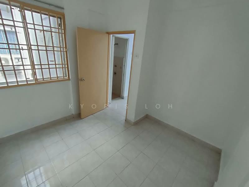 Apartment for Rent at Bayu Puteri 2 - Kyoris Loh - Interior - PropertyGuru.com.my