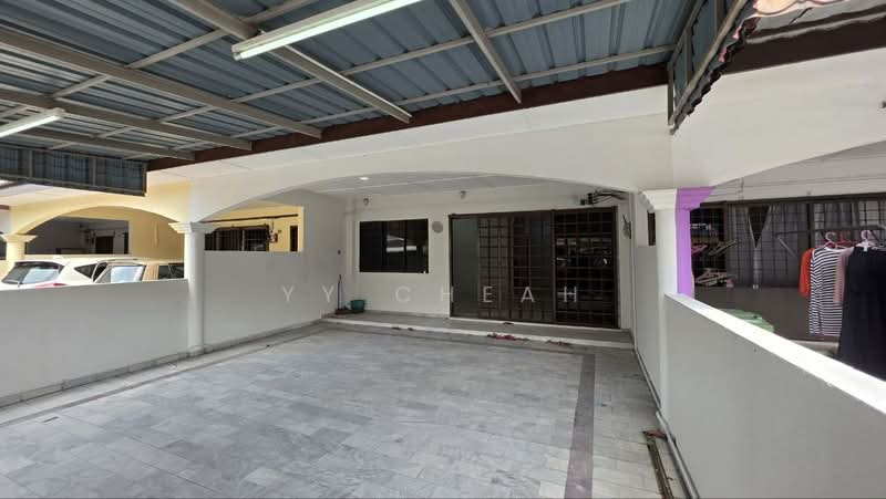2-storey Terraced House for Sale in Taman Cahaya Bercham (Ipoh) - YY Cheah - Exterior - PropertyGuru.com.my