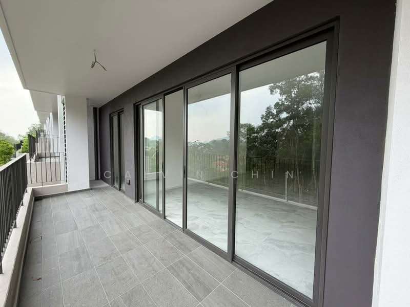 Rumah Teres 3 Tingkat untuk Dijual di Taman Melawati (Ulu Kelang) - calvin Chin - Balcony - PropertyGuru.com.my