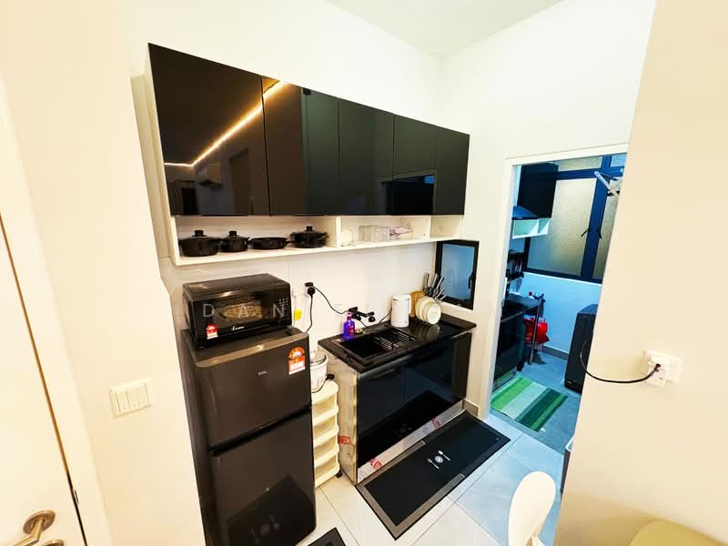 Servis Apartment untuk Disewa di The Birch - Daniel Lam - Kitchen - PropertyGuru.com.my