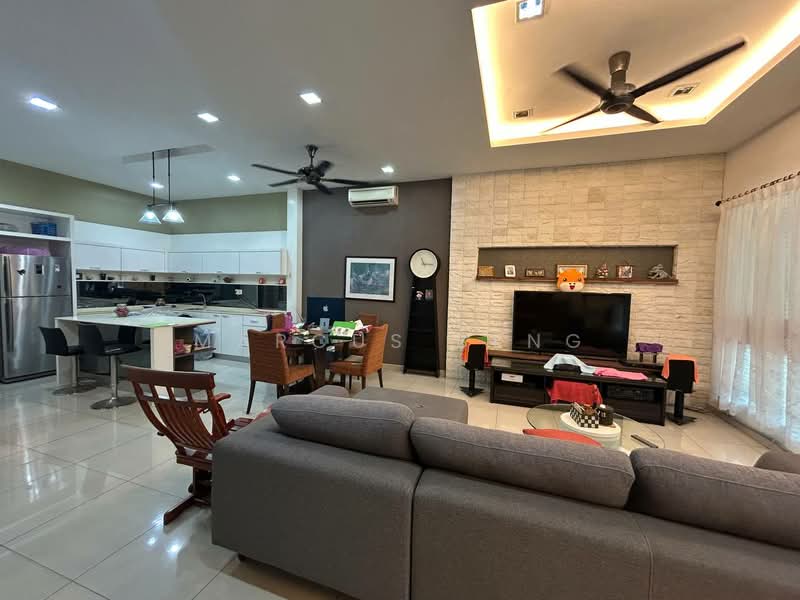 2-storey Terraced House for Sale in Bandar Seri Botani (Simpang Pulai) - Marcus Seng - Living Room - PropertyGuru.com.my
