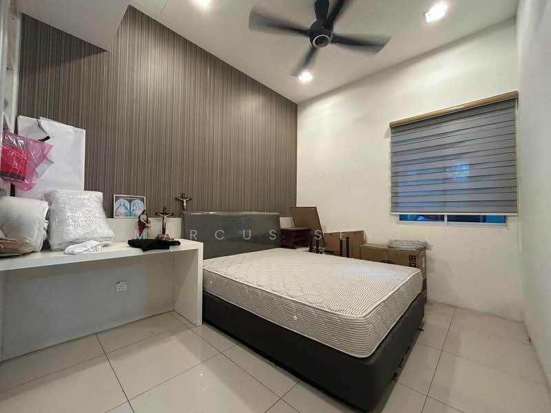 2-storey Terraced House for Sale in Bandar Seri Botani (Simpang Pulai) - Marcus Seng - Bedroom - PropertyGuru.com.my