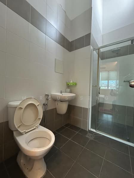 2-storey Terraced House for Sale in Bandar Seri Botani (Simpang Pulai) - Marcus Seng - Bathroom - PropertyGuru.com.my