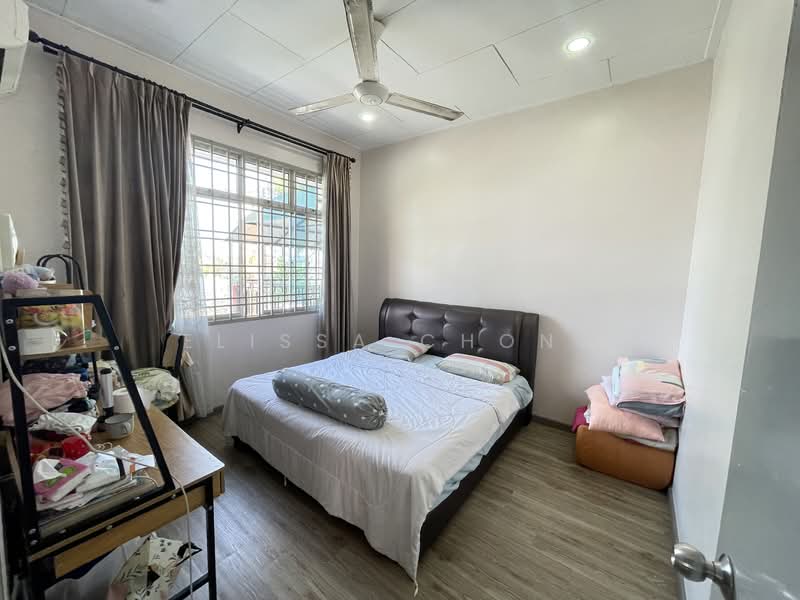 Rumah Berkembar untuk Dijual di Taman Puteri Wangsa (Ulu Tiram) - Elissa Chong - Bedroom - PropertyGuru.com.my