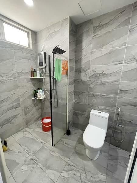 Rumah Berkembar untuk Dijual di Taman Puteri Wangsa (Ulu Tiram) - Elissa Chong - Bathroom - PropertyGuru.com.my