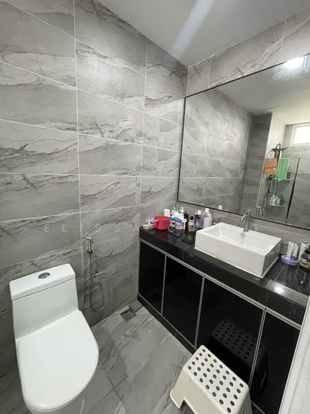 Rumah Berkembar untuk Dijual di Taman Puteri Wangsa (Ulu Tiram) - Elissa Chong - Bathroom - PropertyGuru.com.my