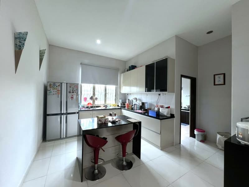 Bungalow for Sale in Permas Jaya (Johor Bahru) - Karl Lim - Kitchen - PropertyGuru.com.my