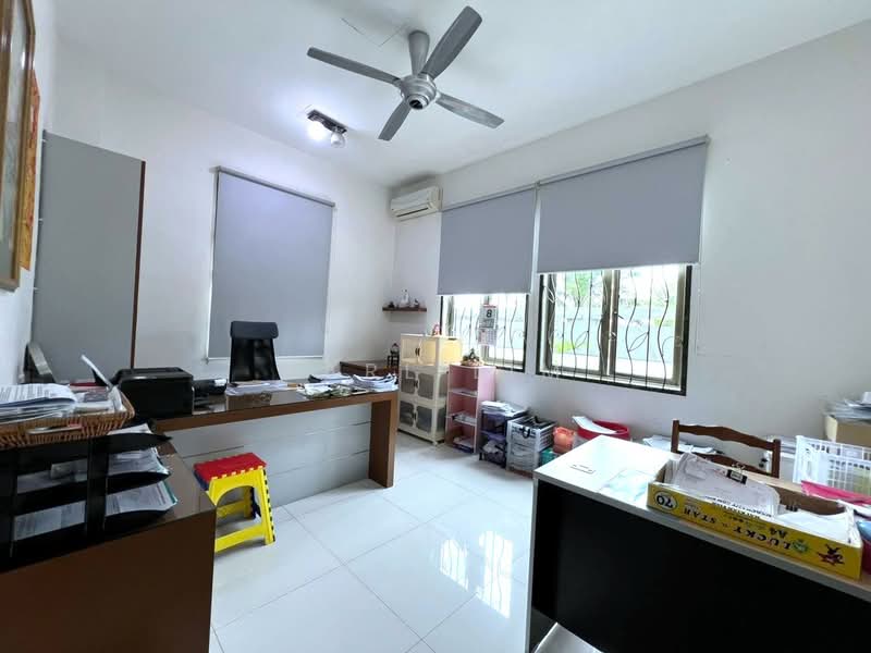Bungalow for Sale in Permas Jaya (Johor Bahru) - Karl Lim - Study - PropertyGuru.com.my