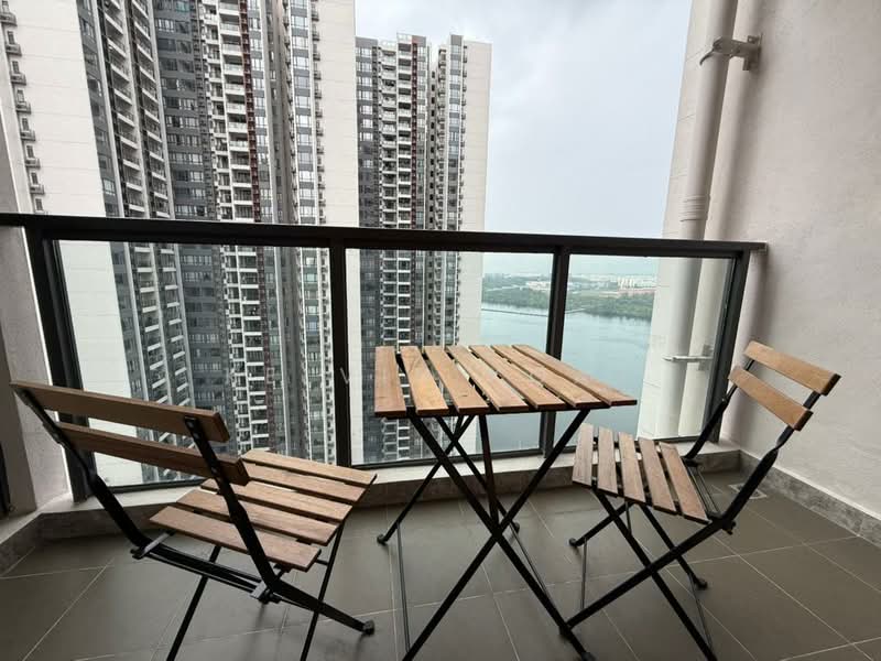 Kondominium untuk Dijual di R&F Princess Cove Phase 2-Seine Region - Kelvin Koay - Balcony - PropertyGuru.com.my