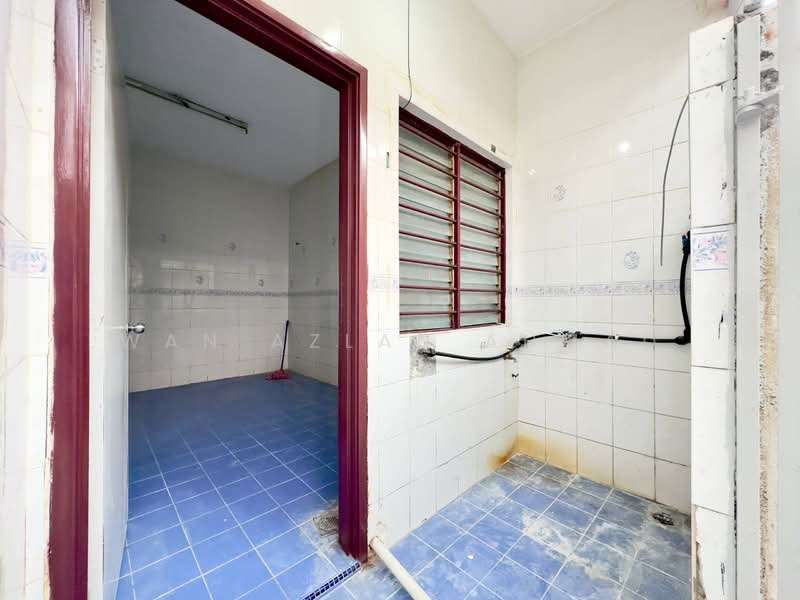 2-storey Terraced House for Sale in Seksyen 7 (Shah Alam) - Wan Azlan Ahmad - PropertyGuru.com.my