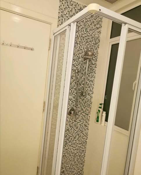 Condominium for Sale at BayStar Condominium - Alisson Chew - Bathroom - PropertyGuru.com.my