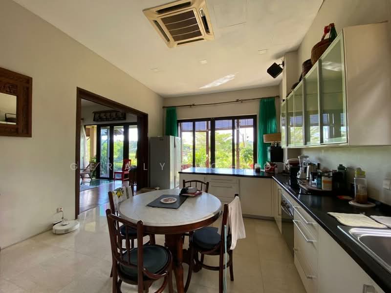 Rumah Banglo untuk Dijual di Petaling Jaya (Selangor) - Geralyn Chionh - Kitchen - PropertyGuru.com.my