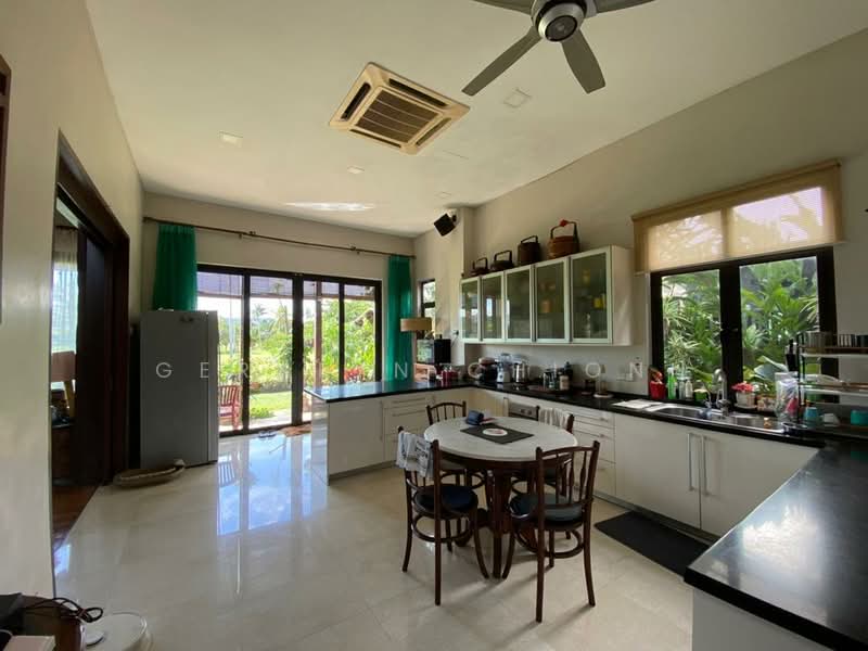 Rumah Banglo untuk Dijual di Petaling Jaya (Selangor) - Geralyn Chionh - Kitchen - PropertyGuru.com.my