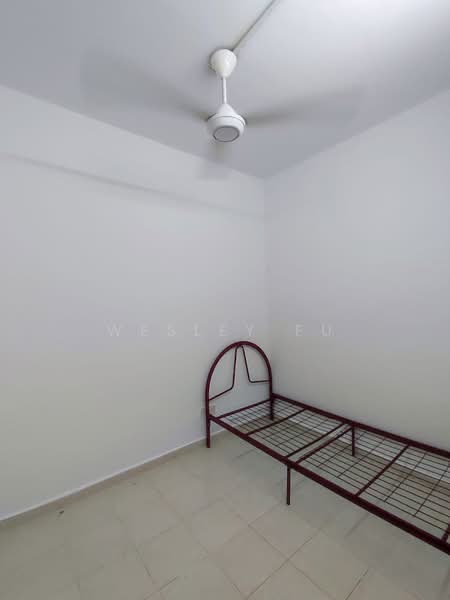 Pangsapuri untuk Dijual di Mentari Court - Wesley Fu - Bedroom - PropertyGuru.com.my