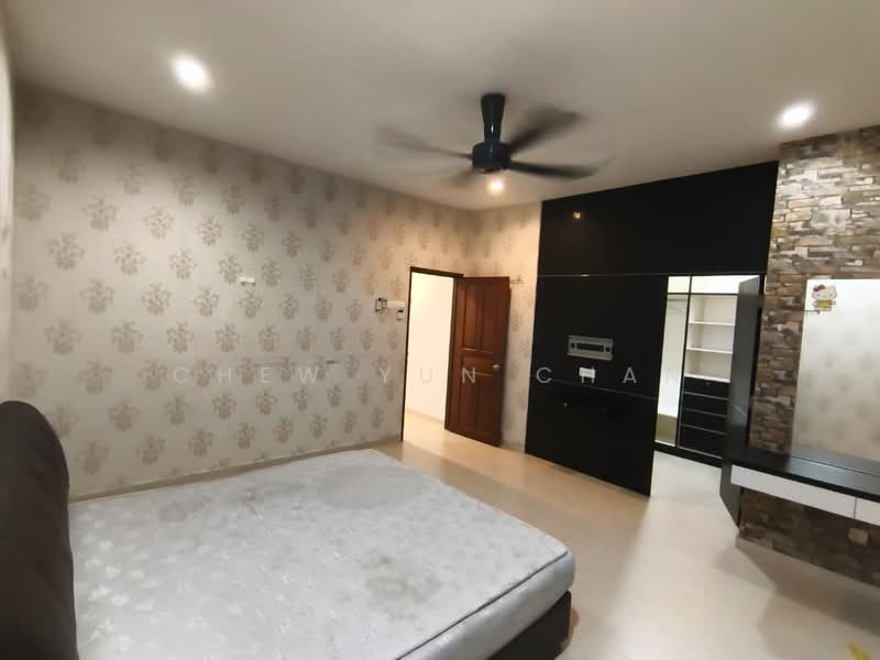 Rumah Teres 2 Tingkat untuk Disewa di Skudai (Johor) - Chew Yun Chan - Bedroom - PropertyGuru.com.my
