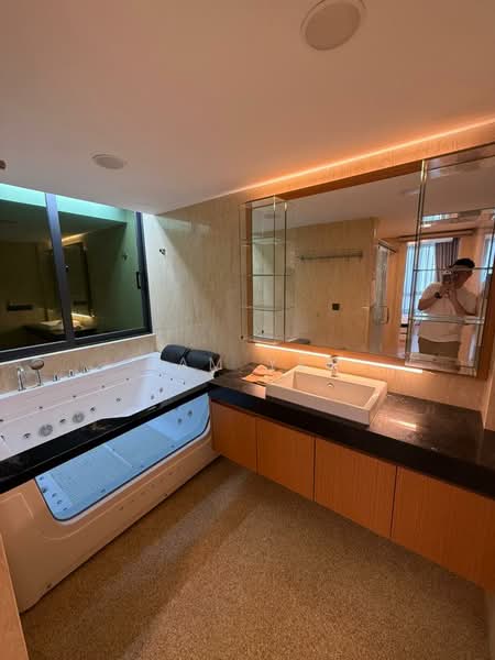 Service Residence for Sale at East Parc @ Manjalara - Sam Yee - Bathroom - PropertyGuru.com.my