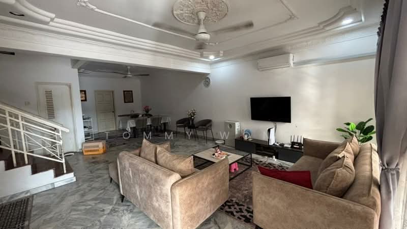 2-storey Terraced House for Sale in Bandar Tun Hussein Onn (Cheras) - Tommy Wong - Living Room - PropertyGuru.com.my