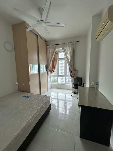 Condominium for Sale at Bayswater Resort Condominium - Alisson Chew - Bedroom - PropertyGuru.com.my
