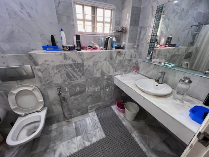 Semi-Detached House for Sale in Bandar Sungai Long (Selangor) - Shanny Tan - Bathroom - PropertyGuru.com.my