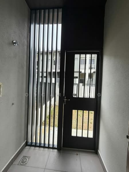 Rumah Teres 2 Tingkat untuk Dijual di Bandar Kinrara Seksyen 8 (Bandar Kinrara) - Oscar Pong - Exterior - PropertyGuru.com.my