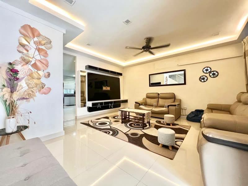 Rumah Teres 2 Tingkat untuk Dijual di Saujana (Selangor) - Farhan Rafael - Living Room - PropertyGuru.com.my