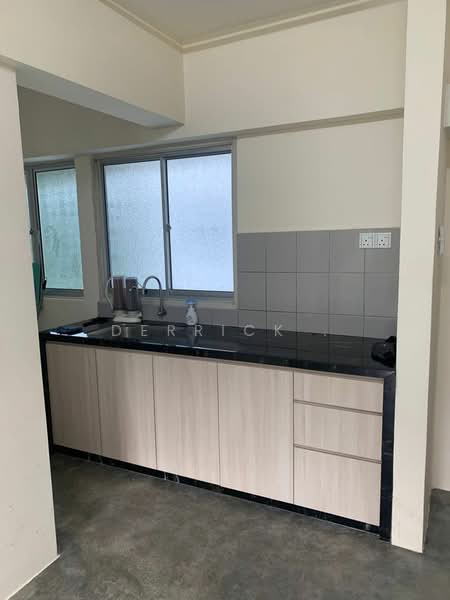Apartment for Sale at Dua Residensi - Derrick . - Kitchen - PropertyGuru.com.my