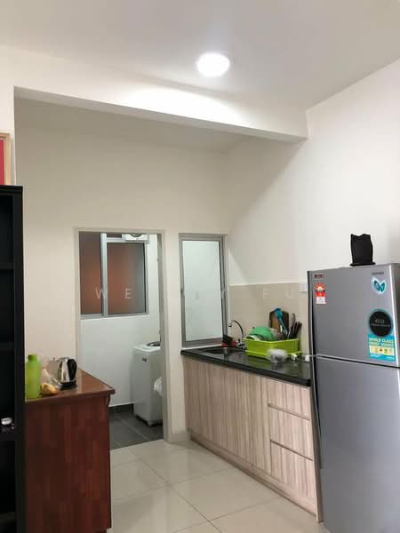 Servis Apartment untuk Disewa di Savanna Executive Suite @ Southville City - Wesley Fu - Kitchen - PropertyGuru.com.my