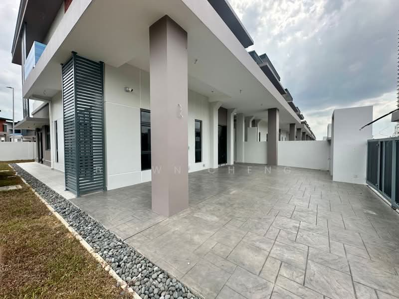 2-storey Terraced House for Sale in Bandar Uda Utama (Johor Bahru) - Brown Cheng - Exterior - PropertyGuru.com.my