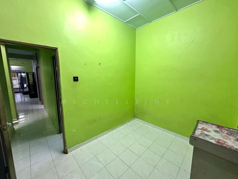 1-storey Terraced House for Sale in Taman Puteri Wangsa (Ulu Tiram) - Michelle He - Interior - PropertyGuru.com.my