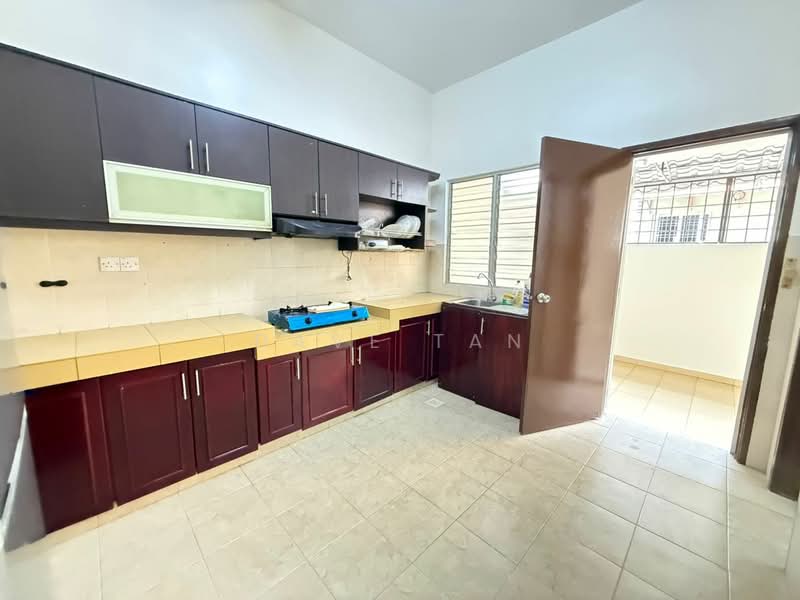 2-storey Terraced House for Sale in Desa Coalfields (Ijok) - Dave Tan - Kitchen - PropertyGuru.com.my