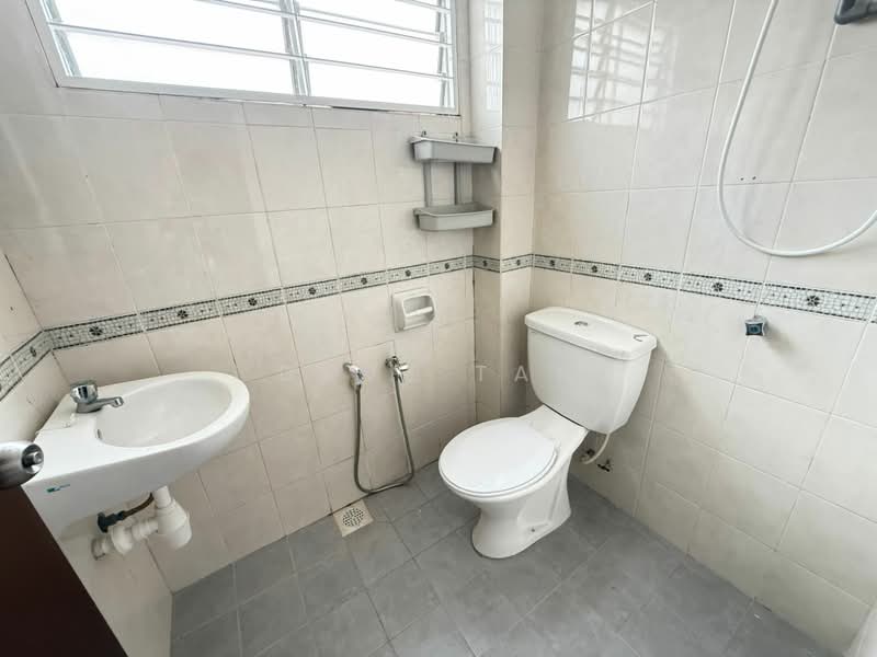 2-storey Terraced House for Sale in Desa Coalfields (Ijok) - Dave Tan - Bathroom - PropertyGuru.com.my