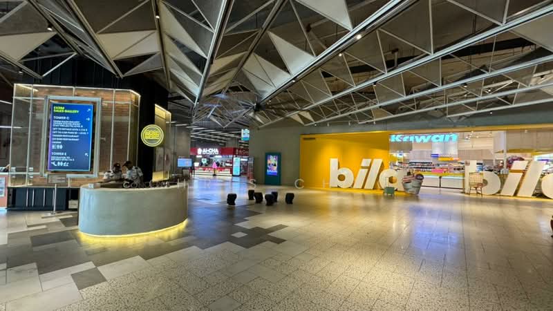 Service Residence for Sale at Millerz Square - Chris Choo - Lobby - PropertyGuru.com.my