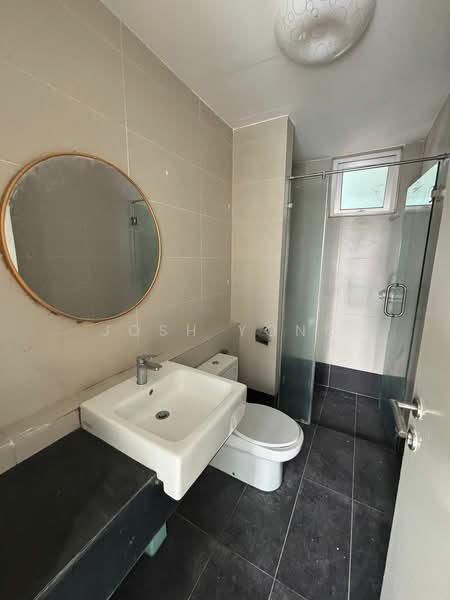 Service Residence for Sale at Tiara Mutiara 2 - Josh Yong - Bathroom - PropertyGuru.com.my
