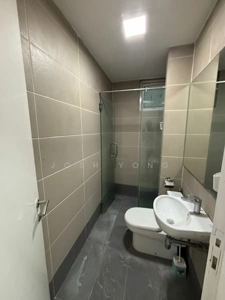 Service Residence for Sale at Tiara Mutiara 2 - Josh Yong - Bathroom - PropertyGuru.com.my