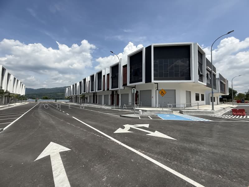 Shop / Office for Sale in Bandar Ainsdale (Seremban) - Chew Kian Hong - Exterior - PropertyGuru.com.my