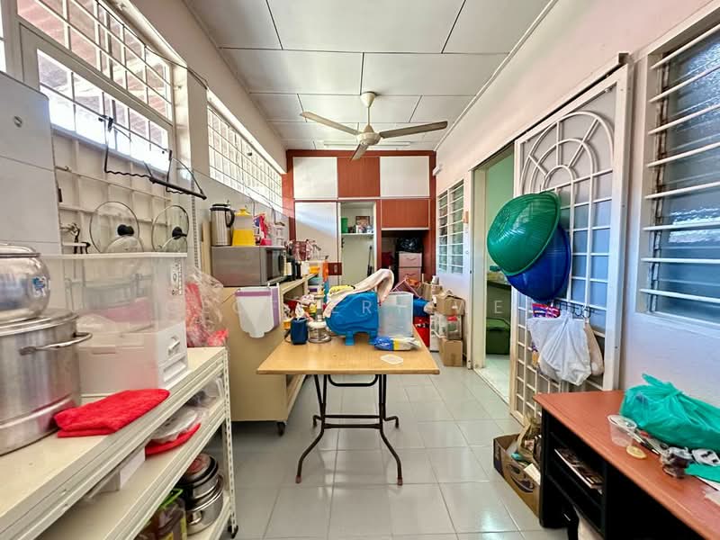 Rumah Teres 1 Tingkat untuk Dijual di Taman Pandan Mawar (Klebang) - Geoffery Wee - Kitchen - PropertyGuru.com.my