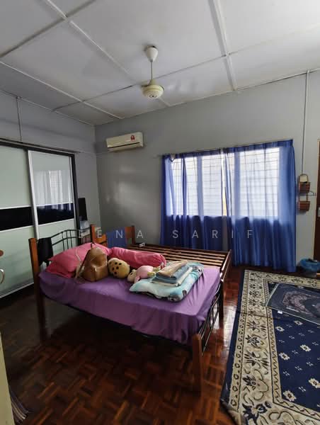 Bungalow for Sale in Petaling Jaya (Selangor) - Reena Sarif - Bedroom - PropertyGuru.com.my