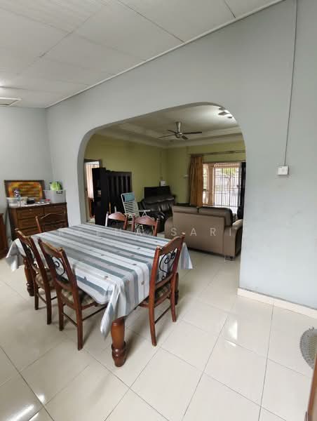 Bungalow for Sale in Petaling Jaya (Selangor) - Reena Sarif - Living Room - PropertyGuru.com.my