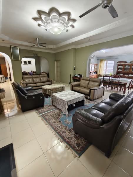 Bungalow for Sale in Petaling Jaya (Selangor) - Reena Sarif - Living Room - PropertyGuru.com.my