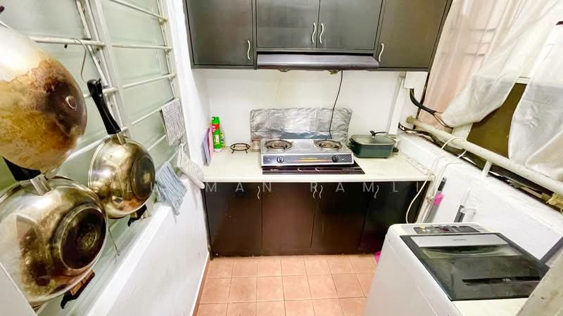 Apartment for Sale at Lumayan Apartment (Bdr Tasik Permaisuri) - Luqman Ramli - Kitchen - PropertyGuru.com.my