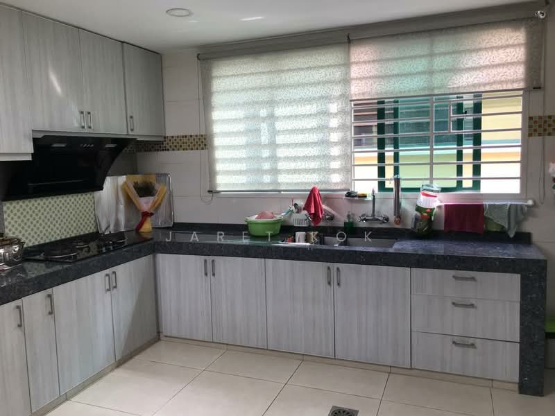 Semi-Detached House for Sale in Taman Tasik Indah Mewah (Batu) - jaret kok - Kitchen - PropertyGuru.com.my