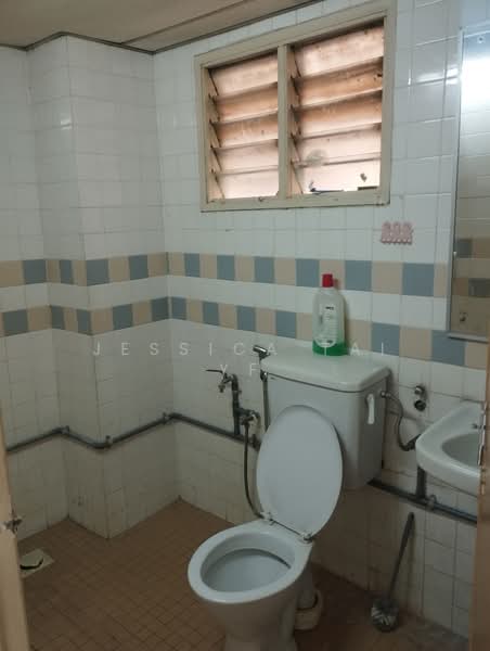 Apartment for Sale at Menara Bakti - Jessica Tai YF - Bathroom - PropertyGuru.com.my