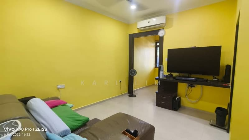 Rumah Teres 2 Tingkat untuk Dijual di Taman Molek (Johor Bahru) - Karl Lim - Living Room - PropertyGuru.com.my
