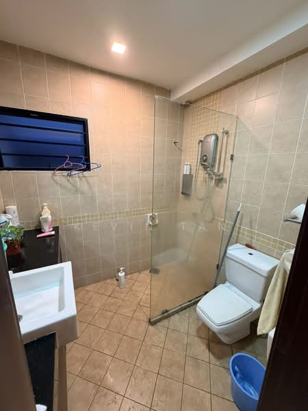 2-storey Terraced House for Sale in Lakeside Residences (Puchong) - Kevin Tan - Bathroom - PropertyGuru.com.my