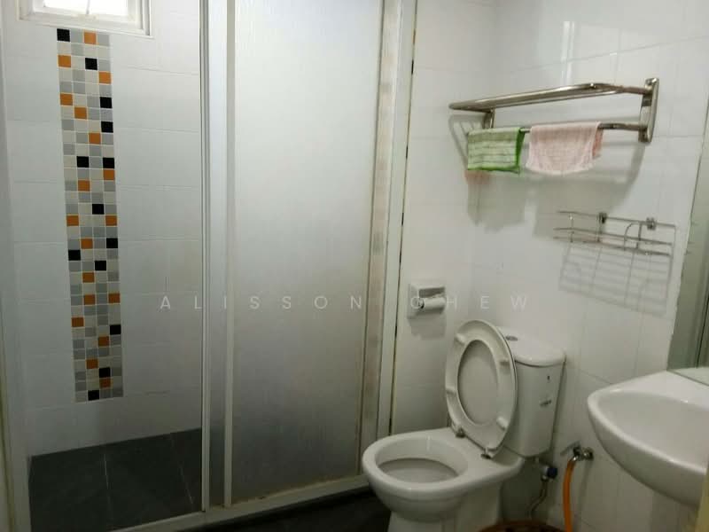 Condominium for Sale at Bayswater Resort Condominium - Alisson Chew - Bathroom - PropertyGuru.com.my