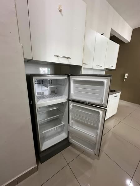 Servis Apartment untuk Disewa di Cybersquare - JUSTIN TAN - Kitchen - PropertyGuru.com.my