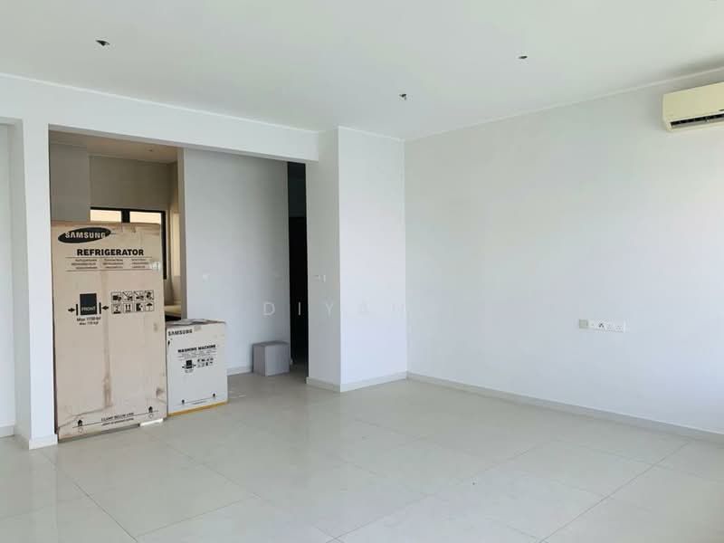 Kondominium untuk Dijual di Bay Laurel @ Country Garden Danga Bay - Diyana - Interior - PropertyGuru.com.my