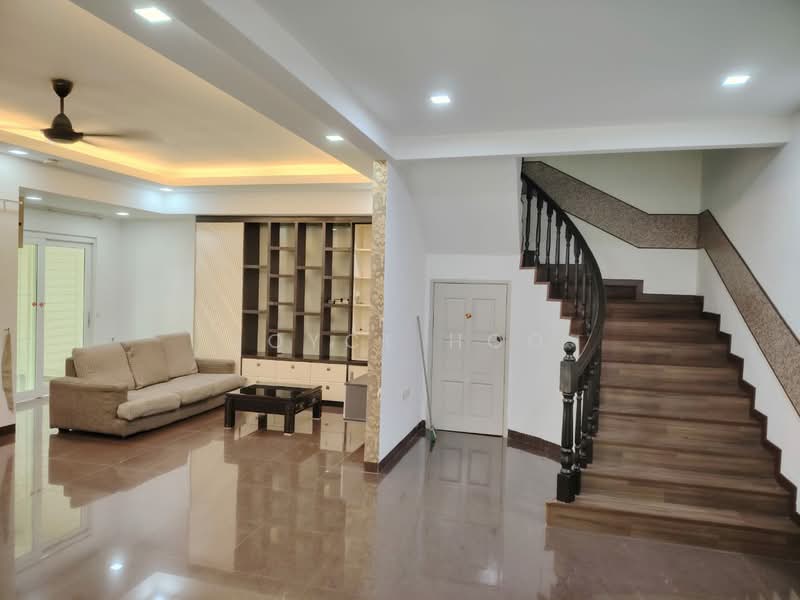 2-storey Terraced House for Rent in Bandar Puteri Puchong (Puchong) - Joyce Hoo - Living Room - PropertyGuru.com.my