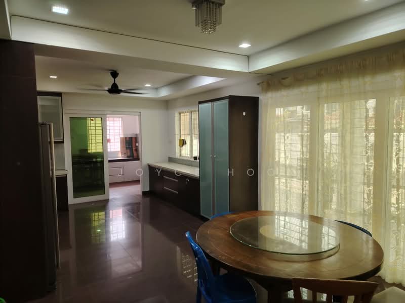 2-storey Terraced House for Rent in Bandar Puteri Puchong (Puchong) - Joyce Hoo - Kitchen - PropertyGuru.com.my